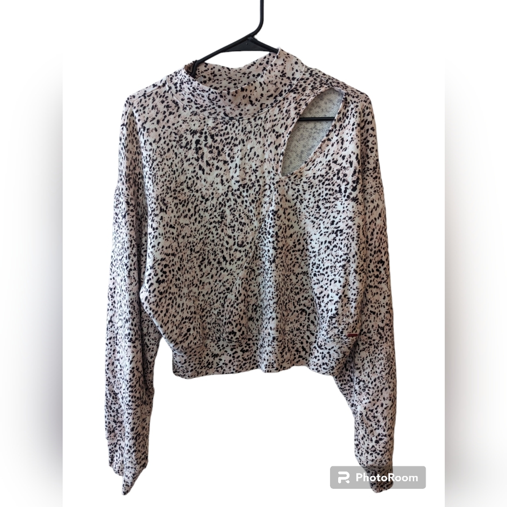 N:PHILANTHROPY NWT ANIMAL PRINT SWEATSHIRT LARGE